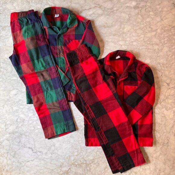 Lot of 2 Old Navy Boys Flannel Pajamas Size Small 6-7 Plaid Christmas Holiday PJ - Picture 1 of 11